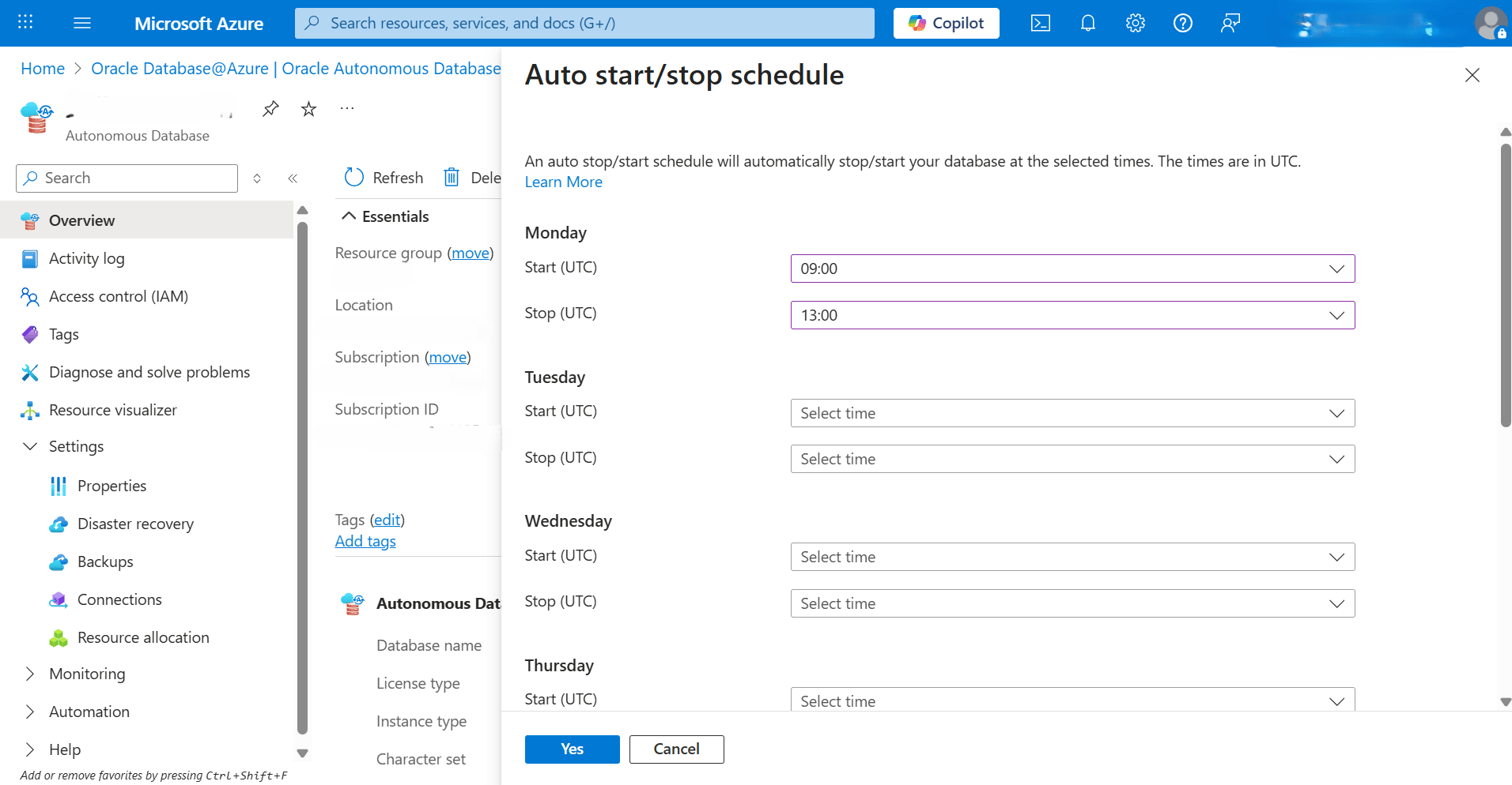 This screenshot shows how to schedule the automatic start and stop of your Autonomous Database.